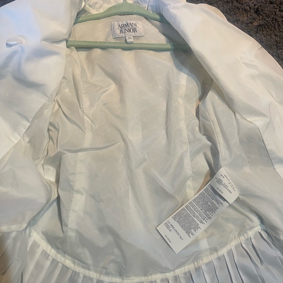 EUC armani junior lightweight jacket - Picture 4 of 5